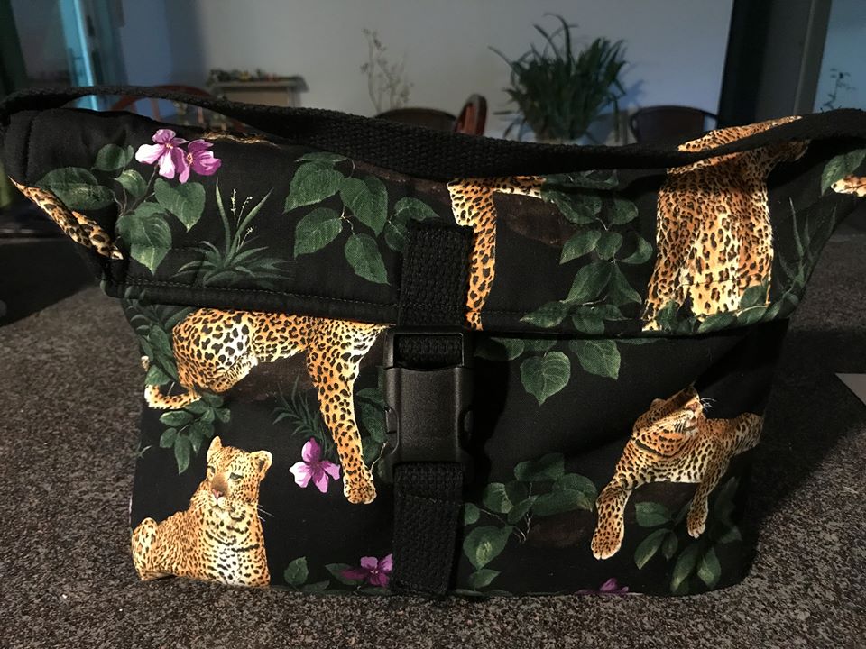 Insulated Lunch Bag (Waterproof)
